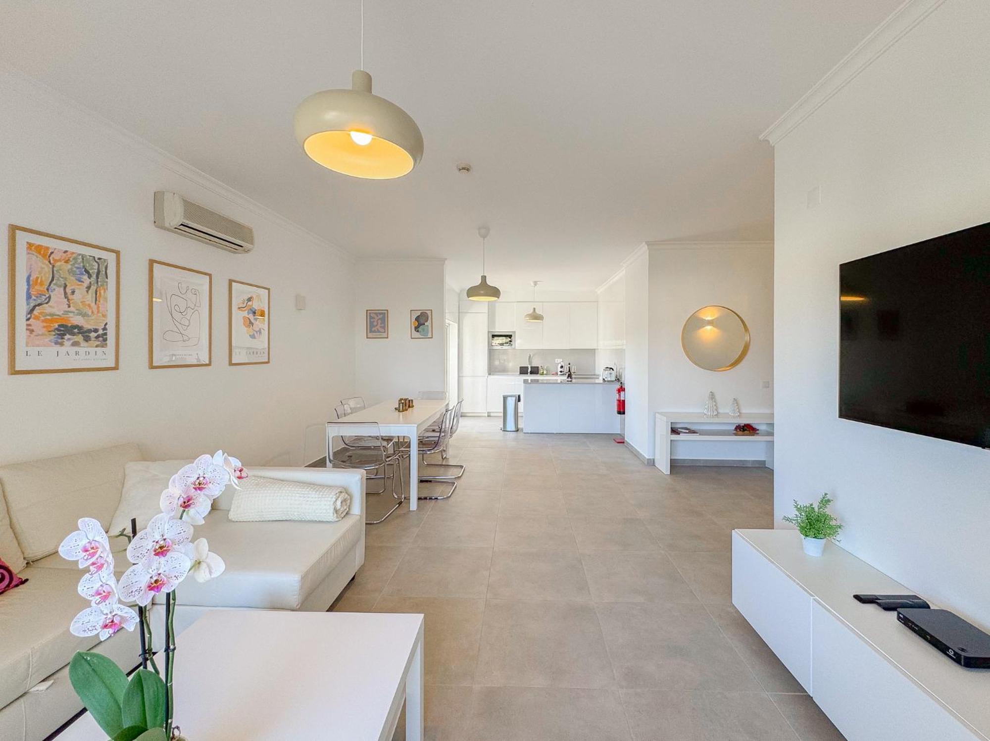 Holiday Beach Apartment Porto De Mos Лагос Екстериор снимка